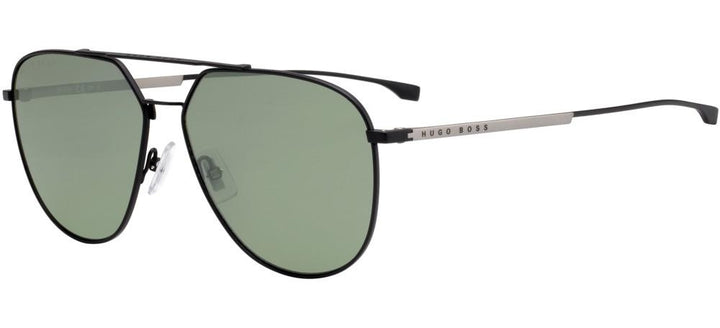 Timeless Aviator with Sleek Silver Temples