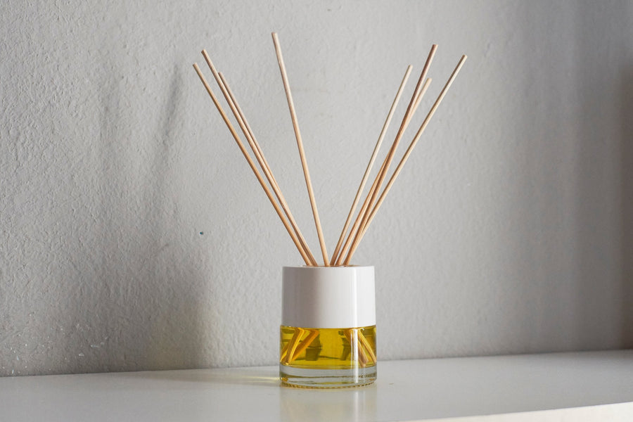 Reed Diffusers: How to Scent a Room Without a Flame