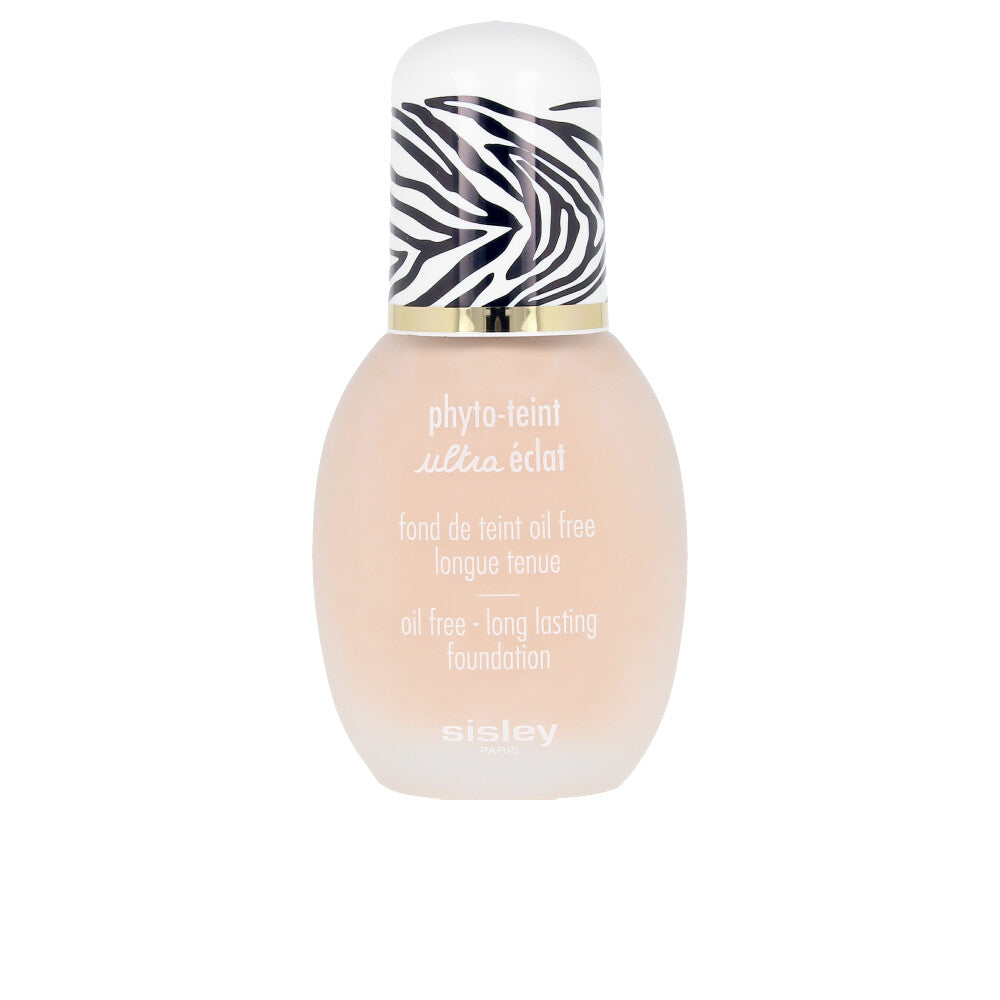 30 ml cosmetic bottle of lightweight radiant fluid foundation, shade 3C Natural