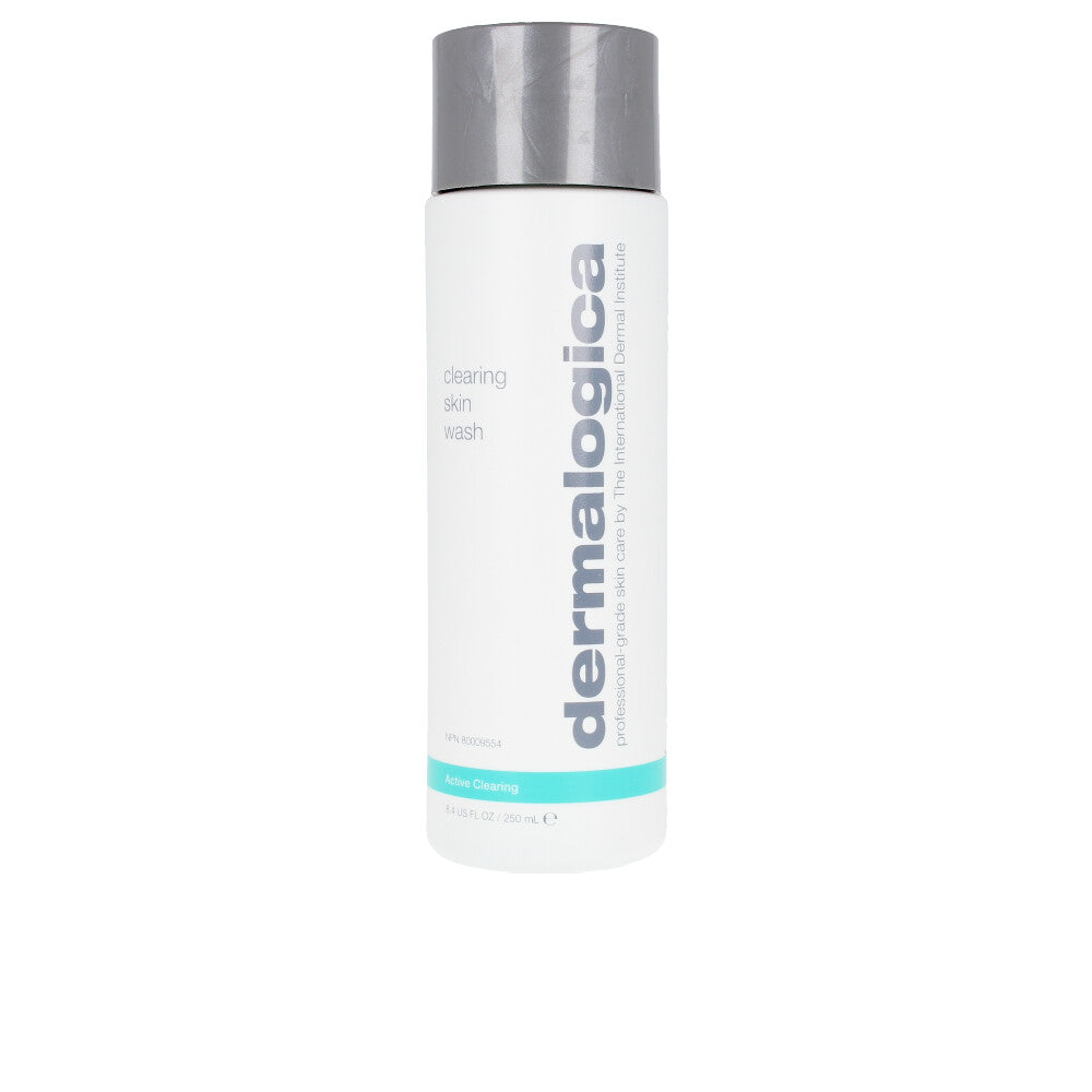 250 ml clear bottle of foaming tea tree skin wash for acne-prone skin