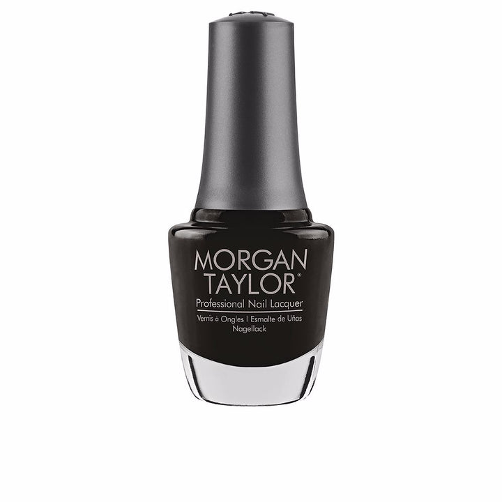 15 ml clear glass bottle of warm nude nail lacquer with curved brush — cream finish