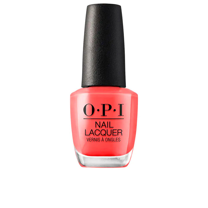 15 ml cream-finish nail lacquer in warm red shade with ProWide brush