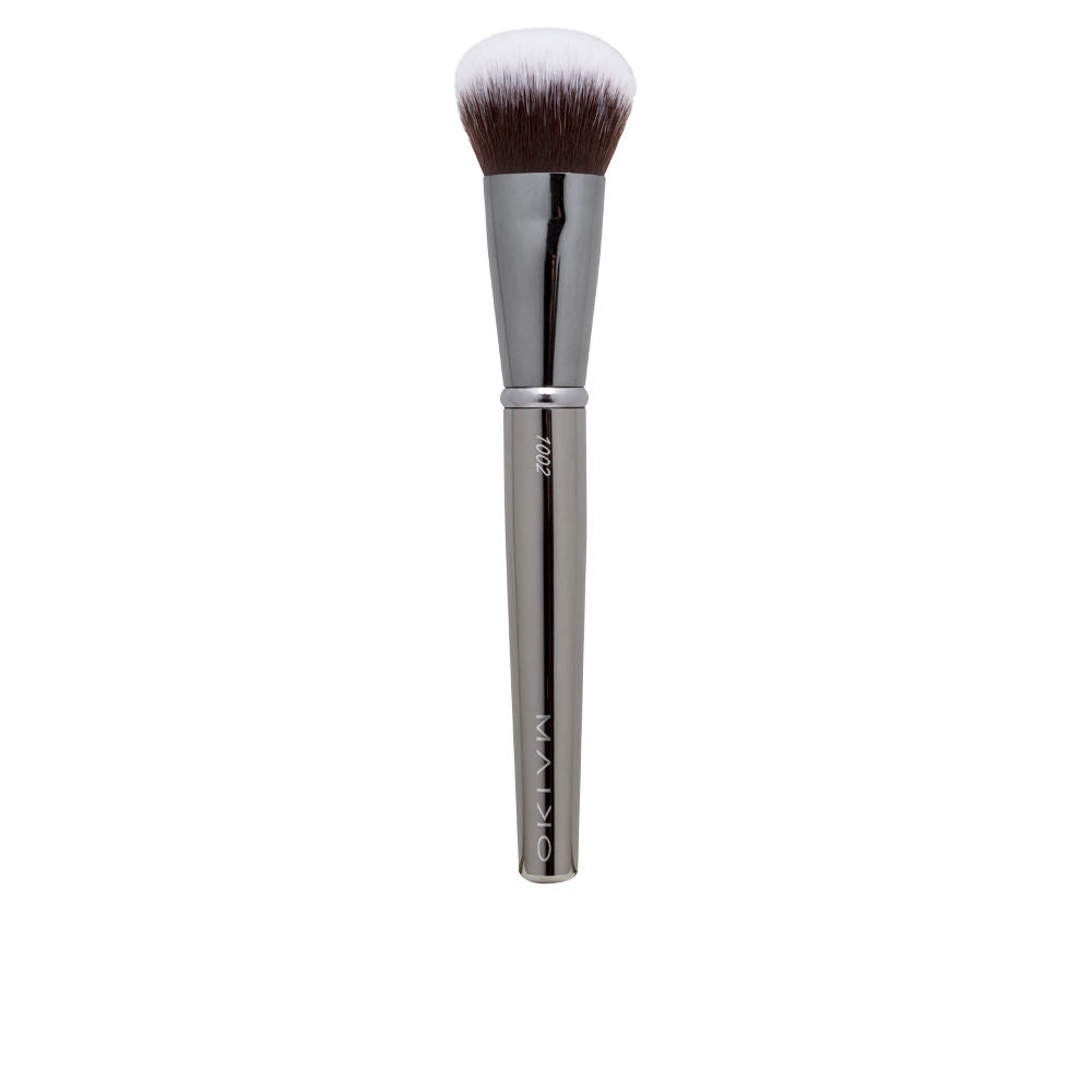 Flat‑top synthetic foundation brush with grey fibres and ergonomic handle, single unit