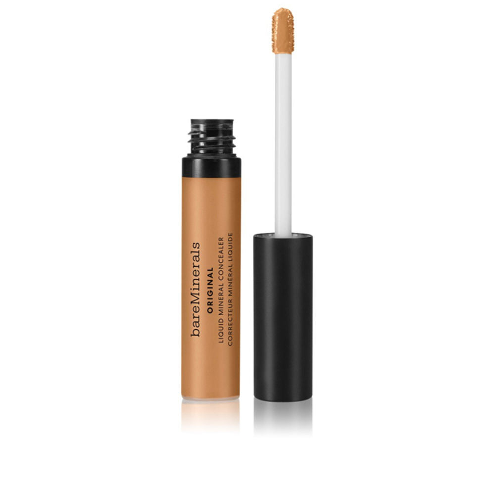 Tube of liquid concealer, 6 ml, medium tan shade, hydrating finish