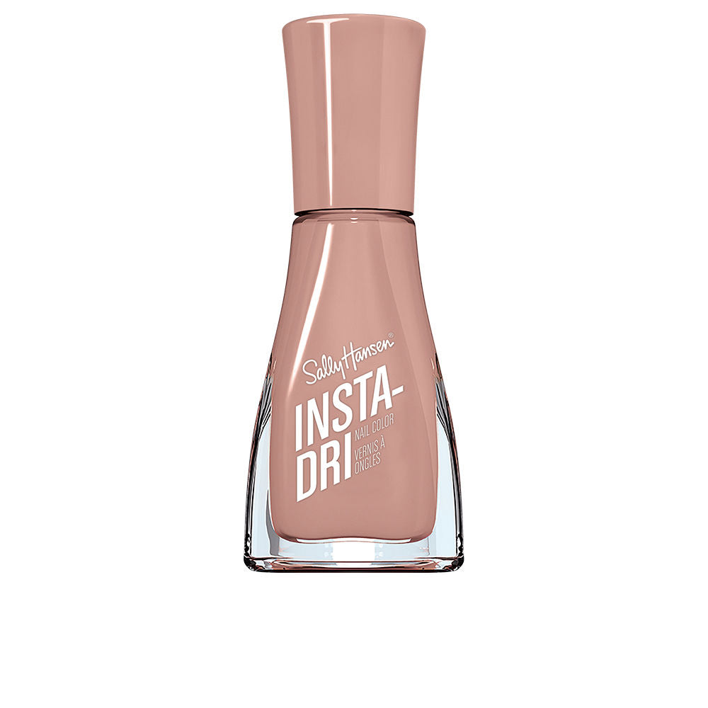 Small 9.17 ml quick‑dry 3‑in‑1 nail polish bottle, contoured brush, glossy finish