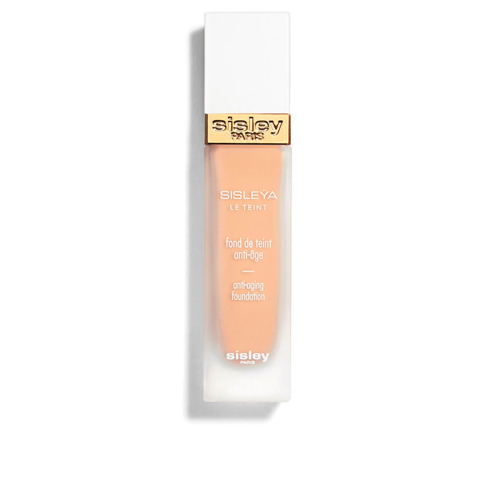 30 ml oil‑free fluid foundation in 2N Ivory Beige, pump bottle