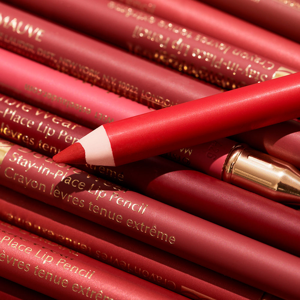Slim mauve lip liner pencil with integrated brush, 1.2 g, Unisex