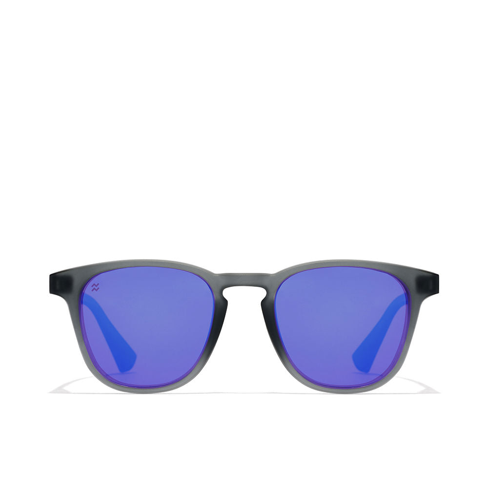 Black rectangular nylon sunglasses with polarised lenses, Unisex, 45 mm bridge