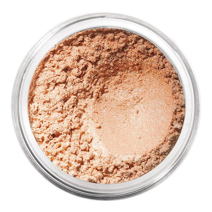 Loose mineral eyeshadow jar in warm Vanilla Sugar, shimmering finely milled powder