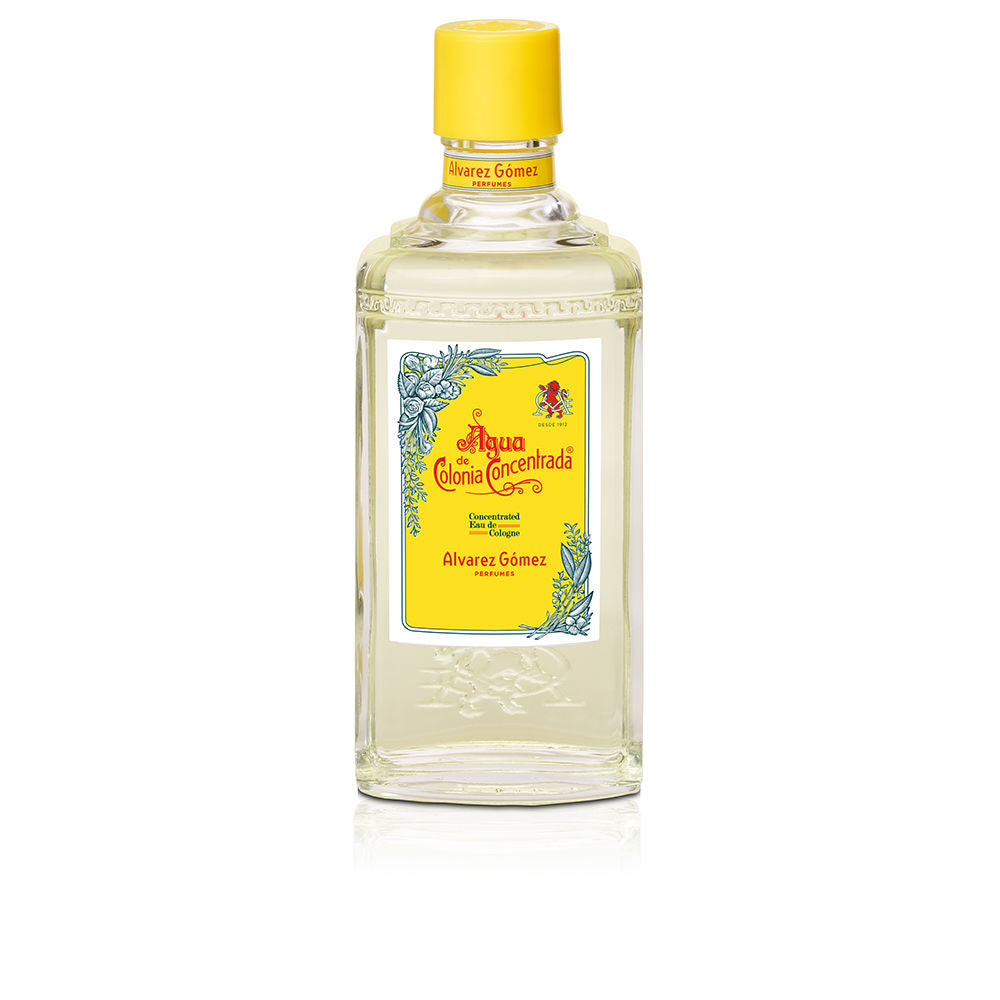 Tall glass bottle of concentrated citrus Eau de Cologne, 750 ml, Unisex