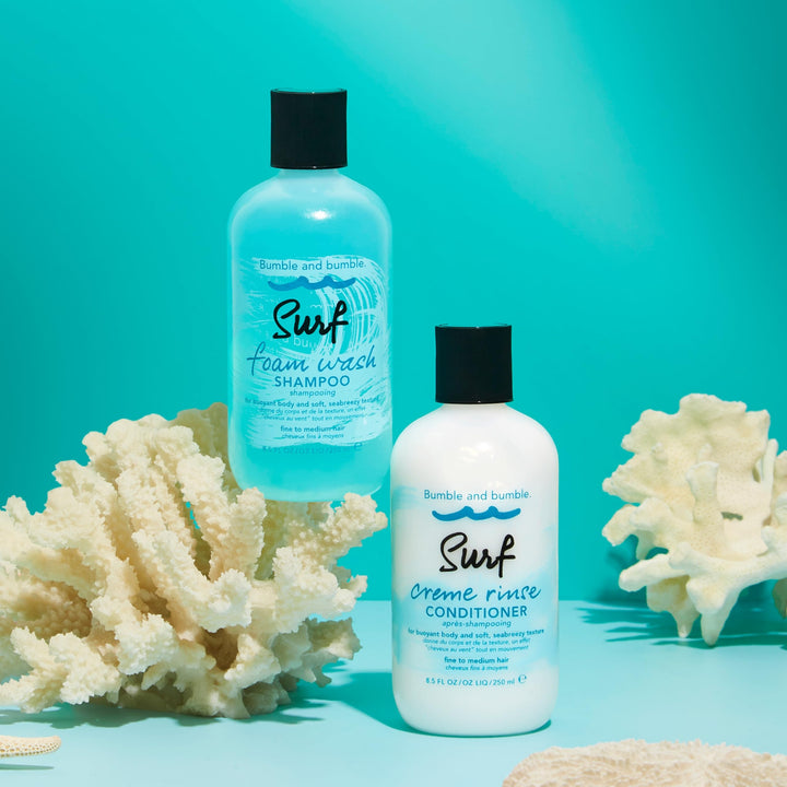 Slim spray bottle of lightweight leave-in conditioner for Unisex hair