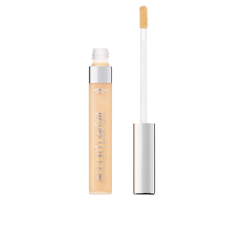 Small tube liquid concealer, ivory shade, doe-foot applicator, 6.8 ml